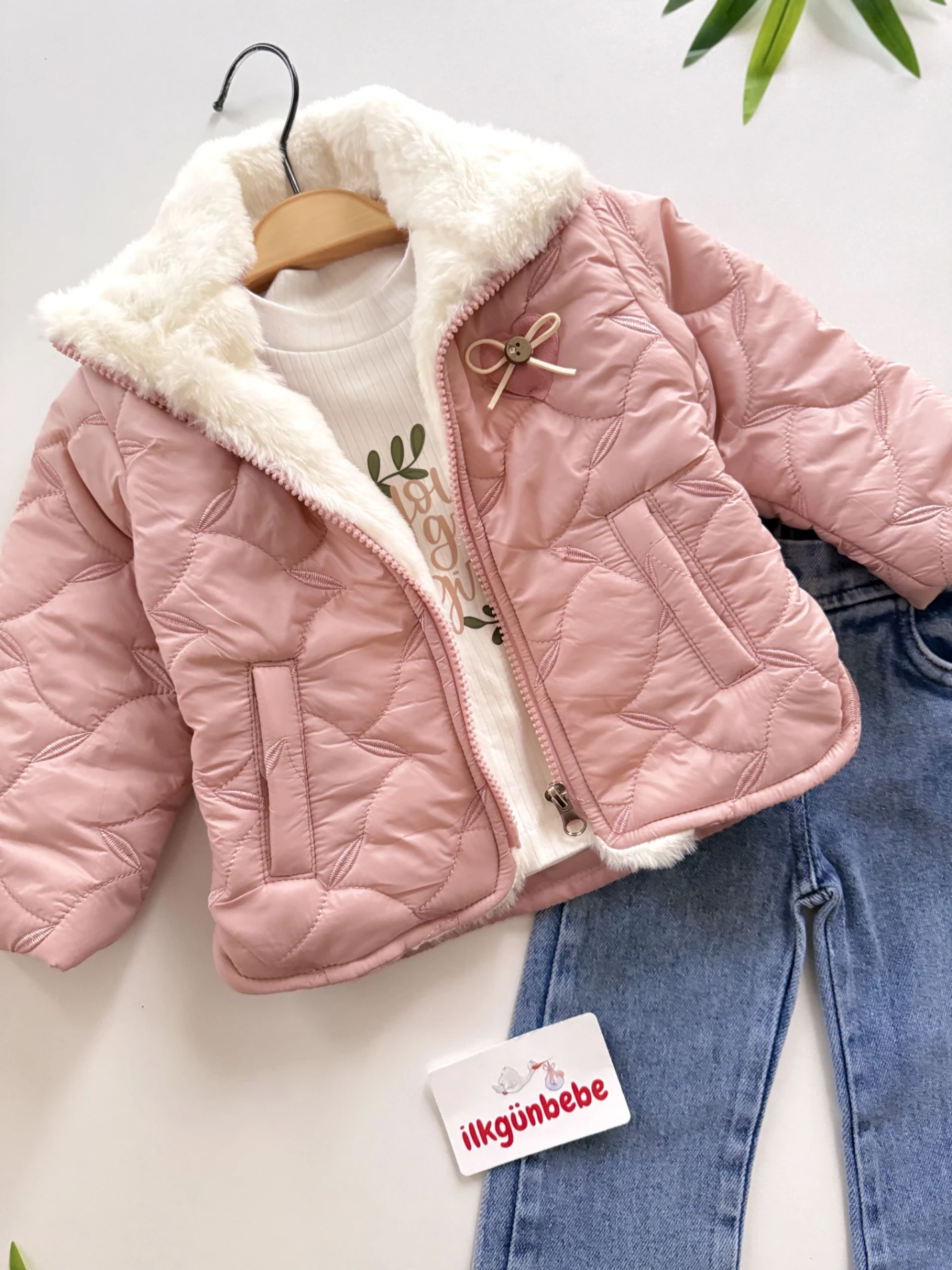 Peluş Montlu Kot Pantalonlu Bodyli 3’lü Takım