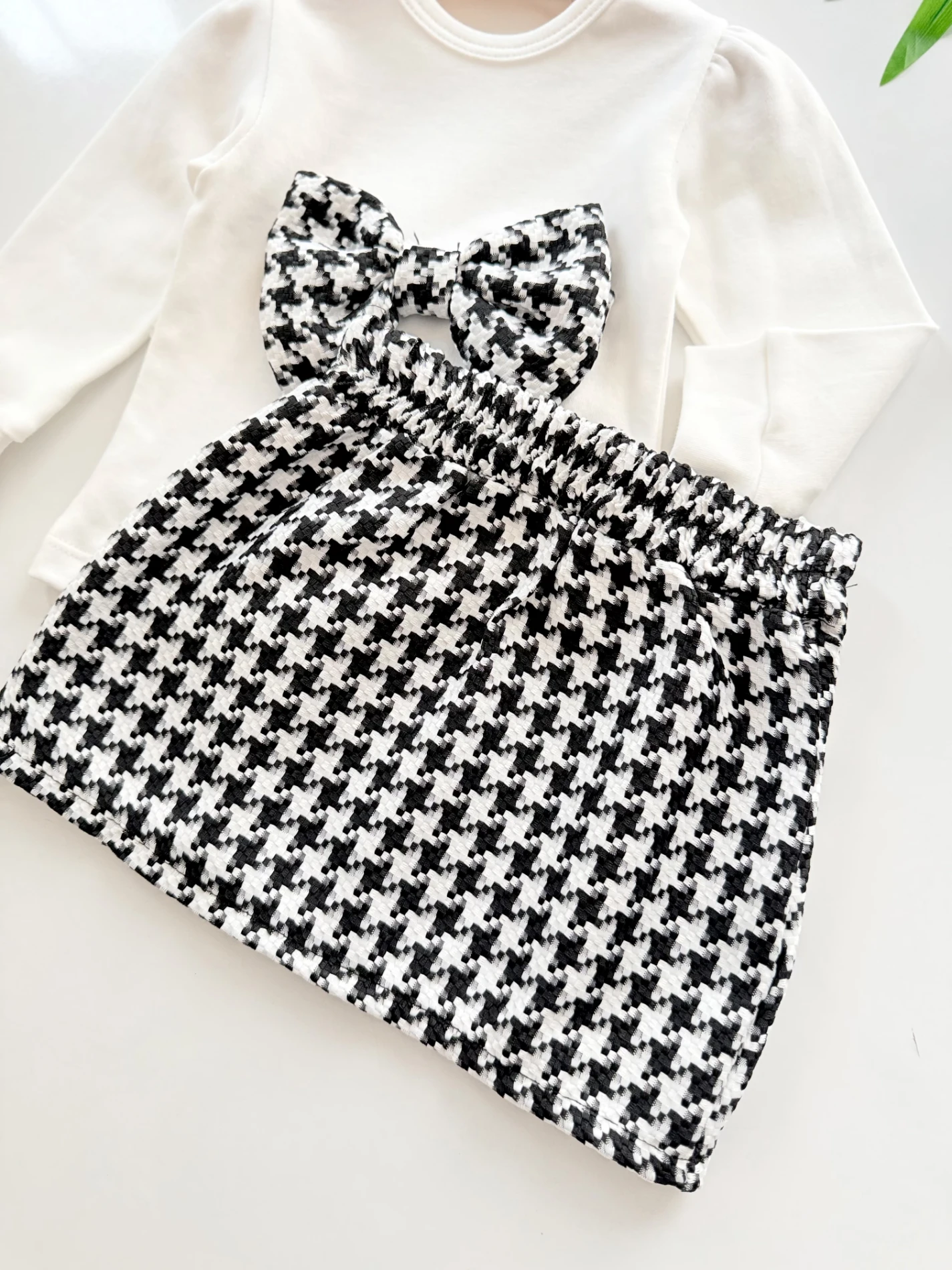 Kazayağı Desenli Badili Etekli Takım