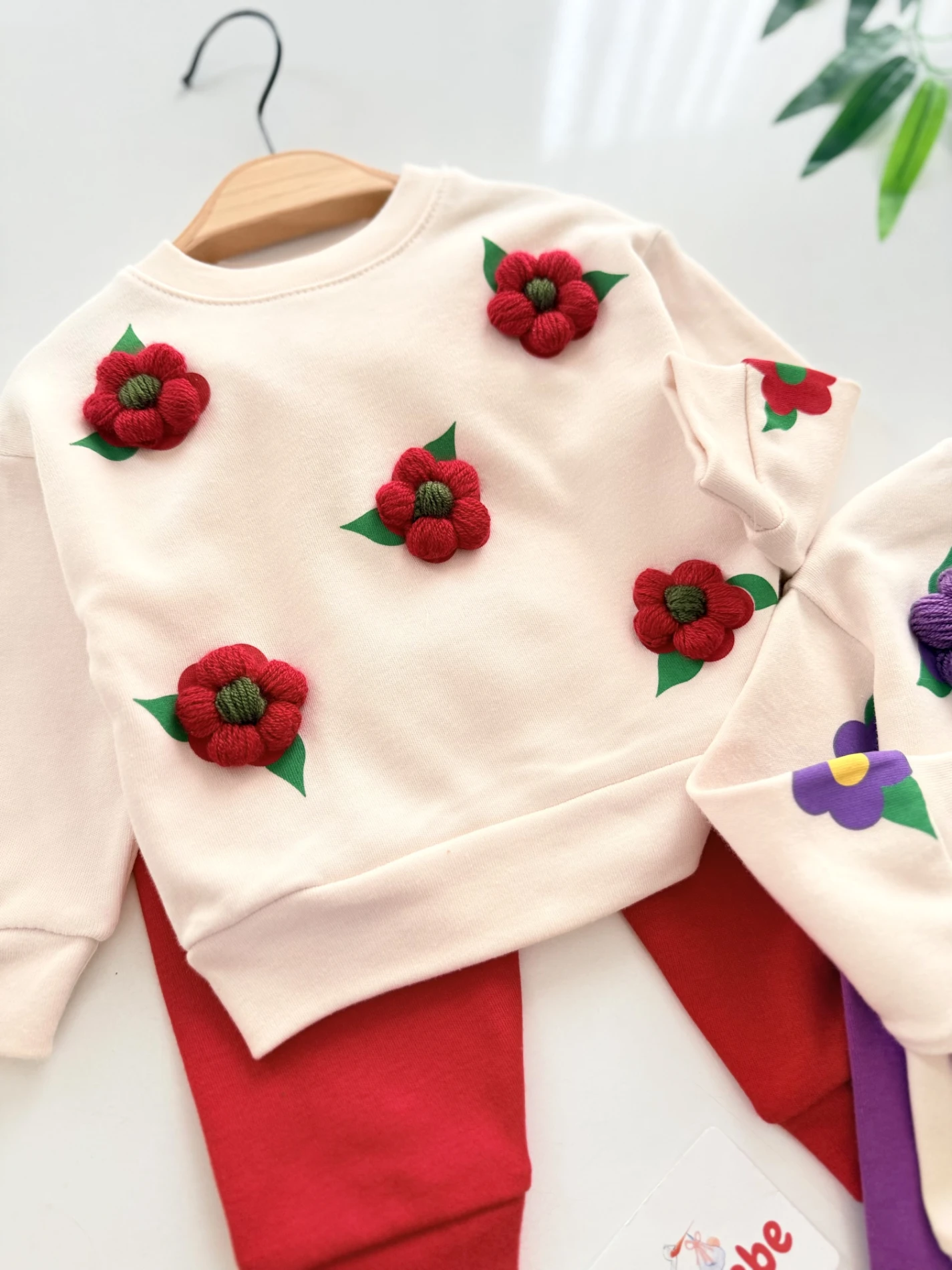 Çiçek Kabartma Nakışlı %100 Pamuk 2’li Takım