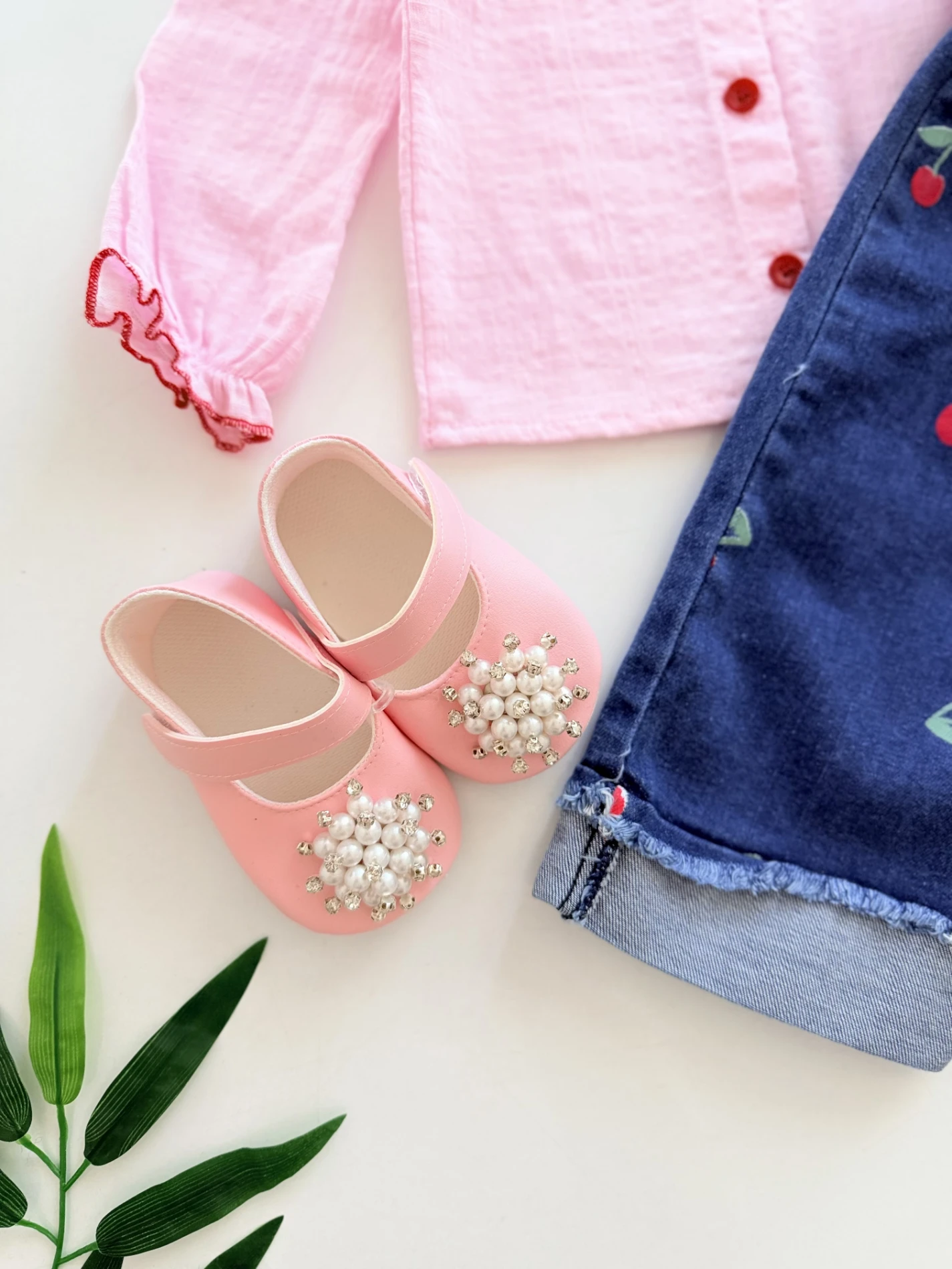 Kiraz Nakışlı Müslin Gömlekli Kiraz Desenli Pantalonlu Takım