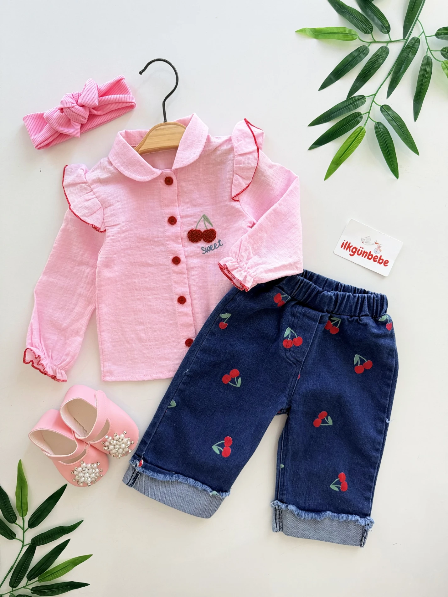 Kiraz Nakışlı Müslin Gömlekli Kiraz Desenli Pantalonlu Takım