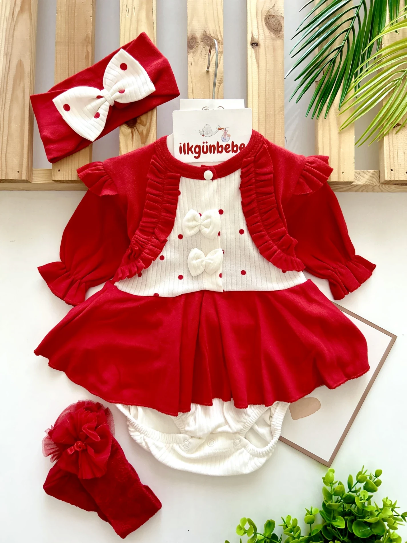 Aşk Desenli Bolero Detaylı Fiyonklu Bandanalı Romper Elbise