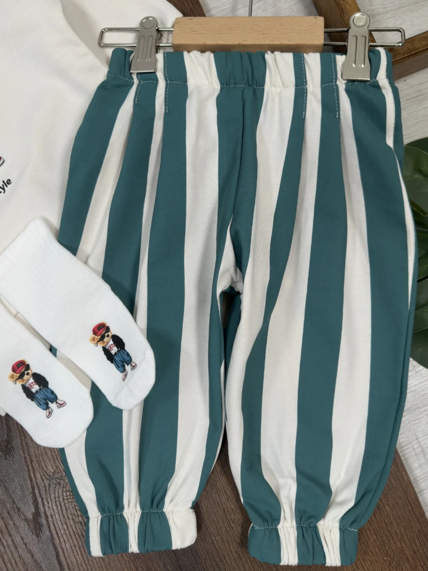 Hip-hop Teddy Desenli Çoraplı Bereli Pantolon %100 Pamuk 4’lü Takım