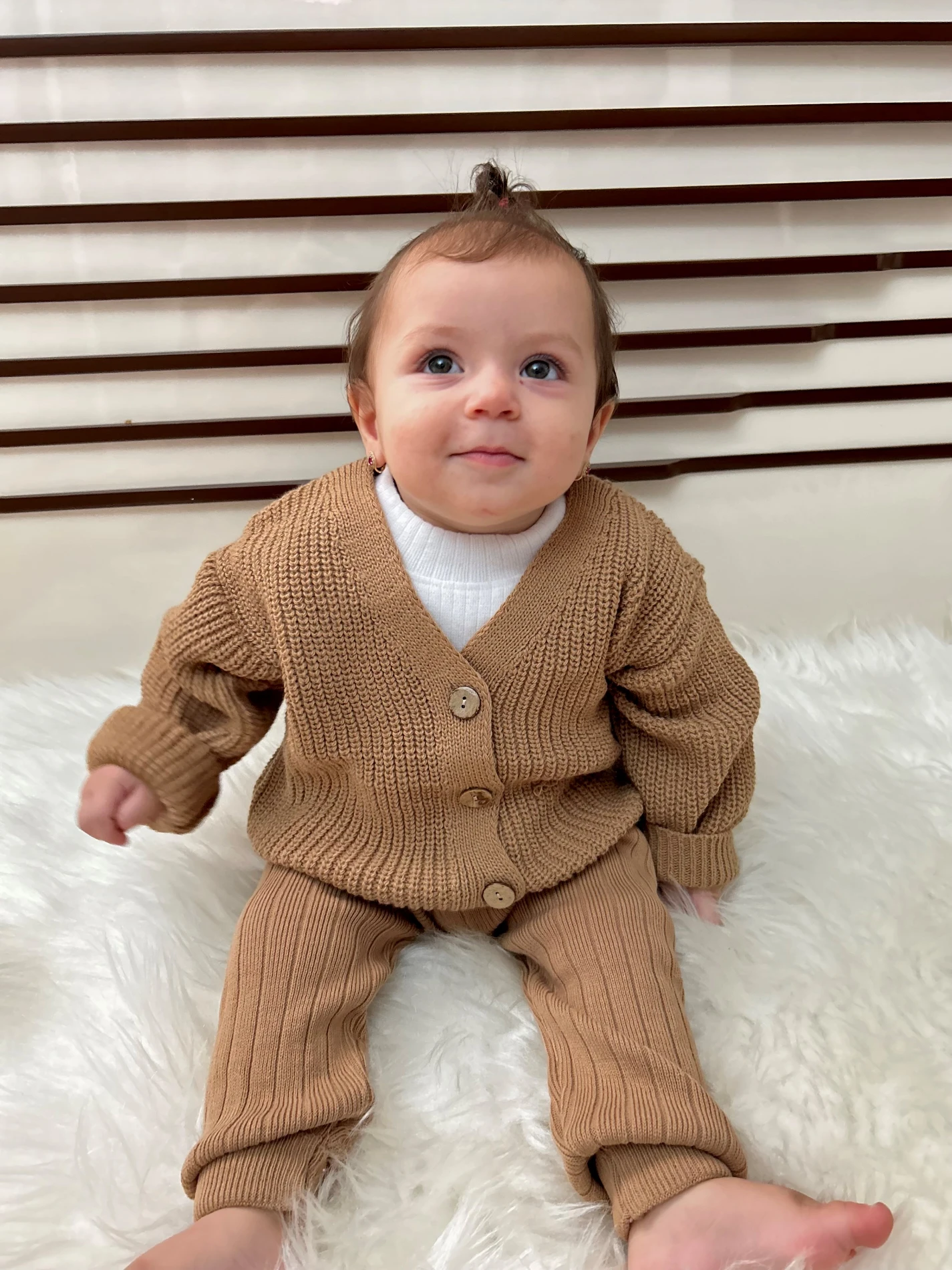Selanik Örgüsü Triko Tahta Düğmeli Oversize Basic Unisex Model Hırka