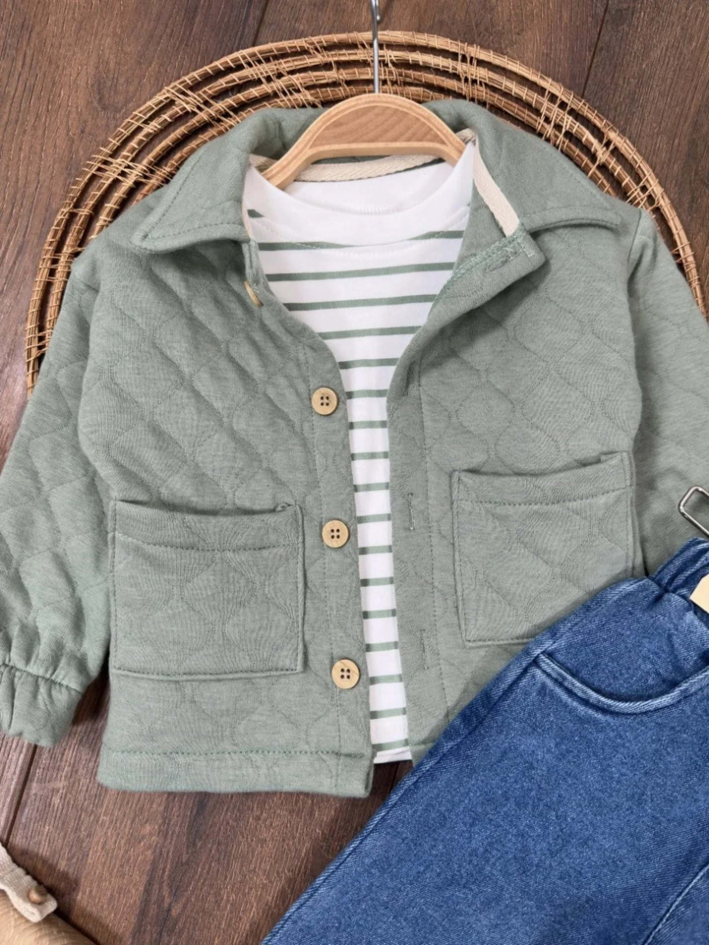 Kapitone Ceketli Çizgili Sweatli Kot Pantalonlu 3’lü Takım