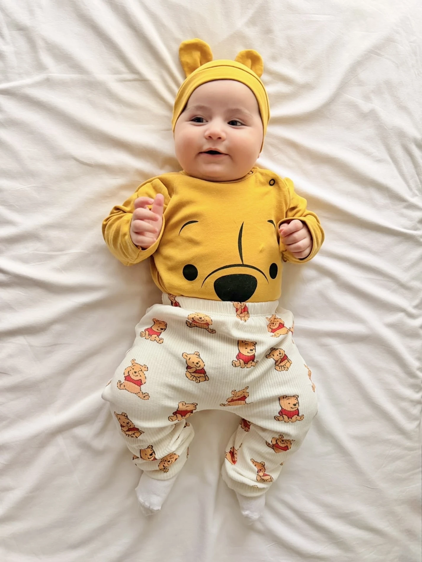 Winnie The Pooh Baskılı Mevsimlik Ribanalı Kumaş 3’lü Takım