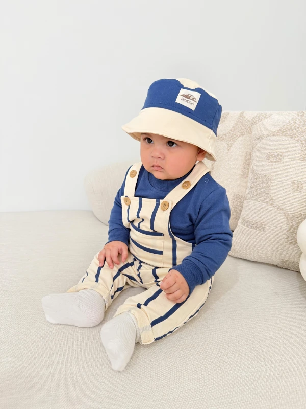 Çizgili  Şapkalı Omuzdan Çıtçıtlı Sweatshirt Salopet 3lü  Takım