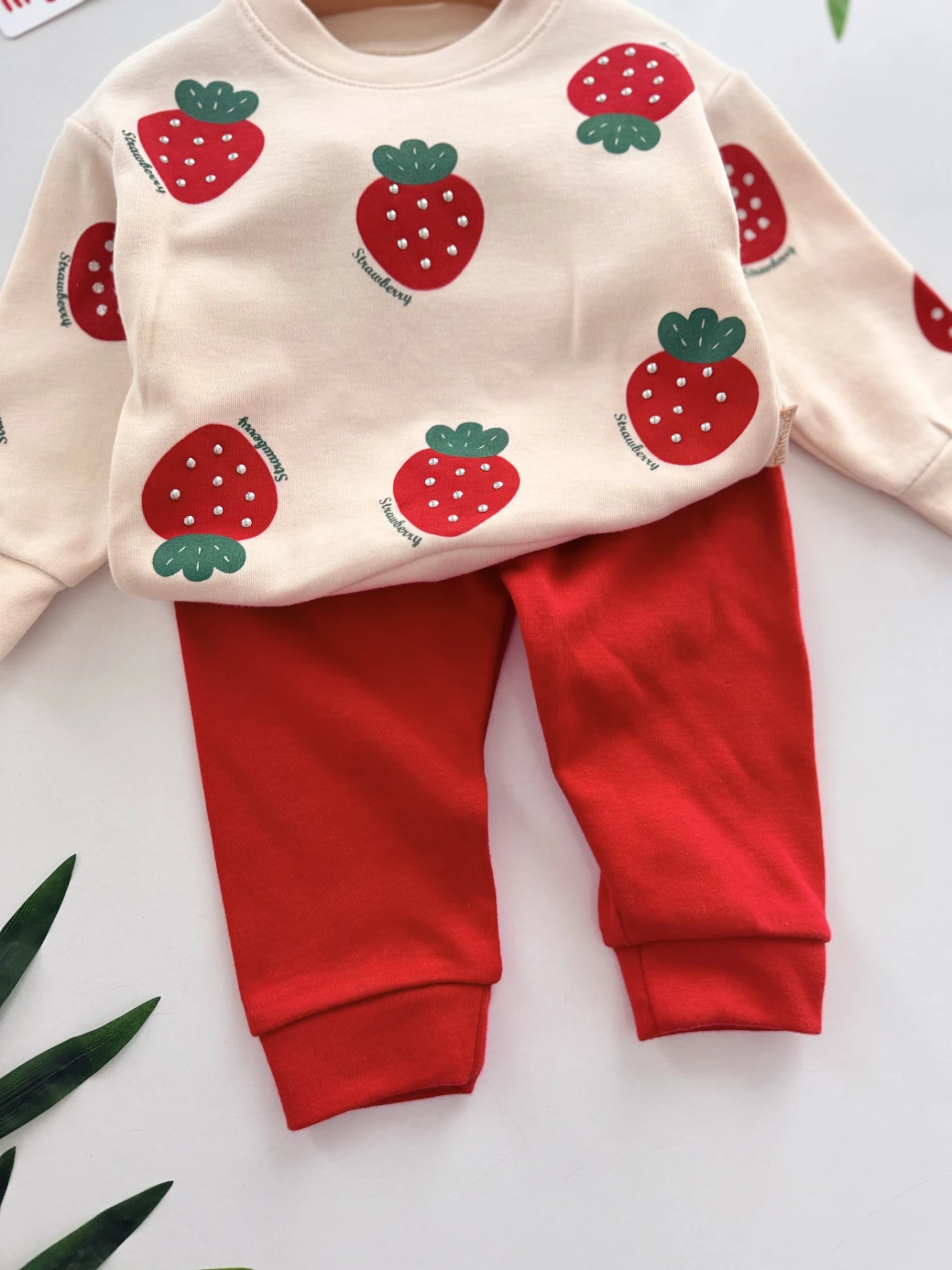 Çilek Desenli %100 Pamuk 2’li Takım