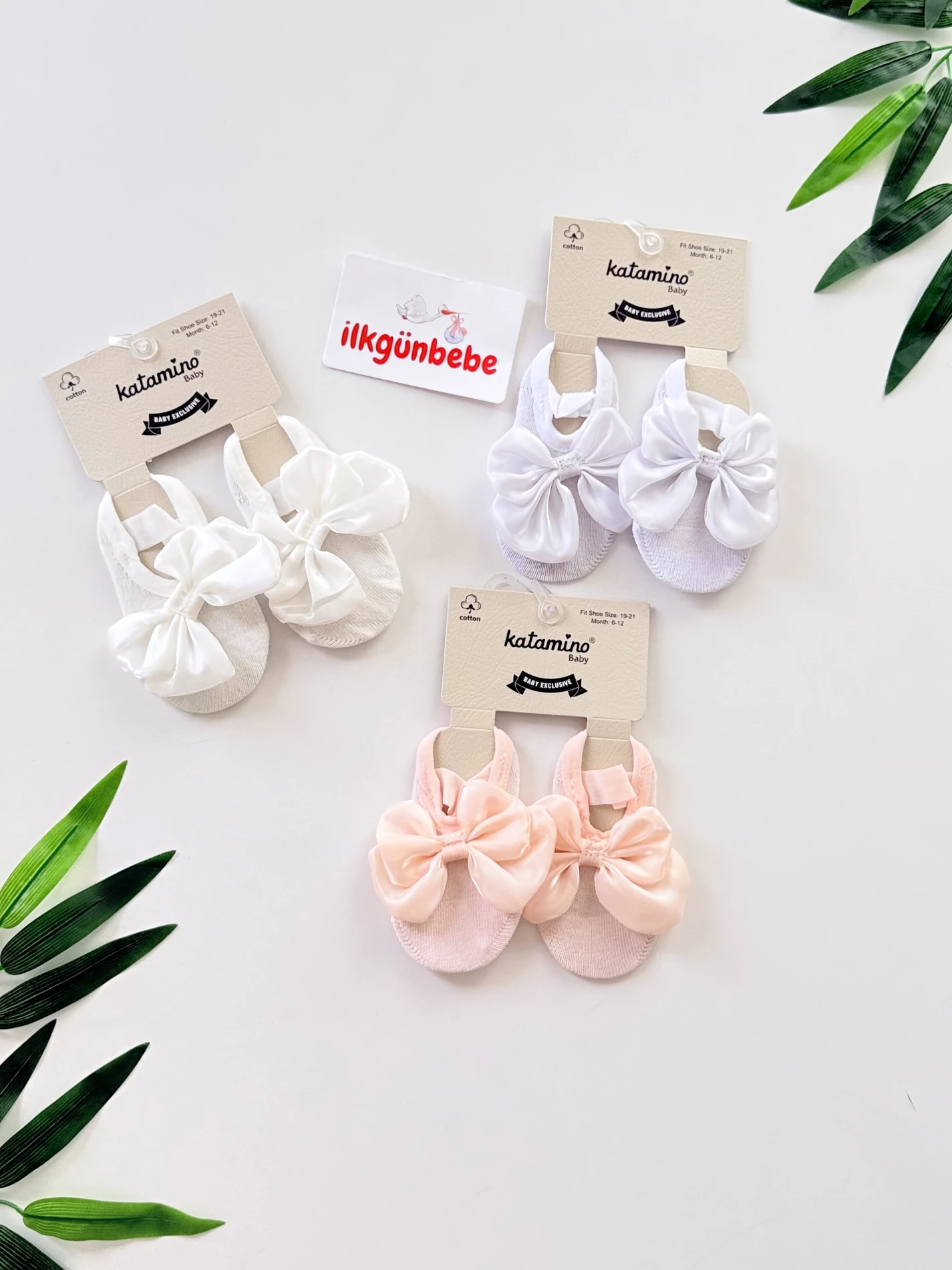 Fiyonklu Babet Çorap