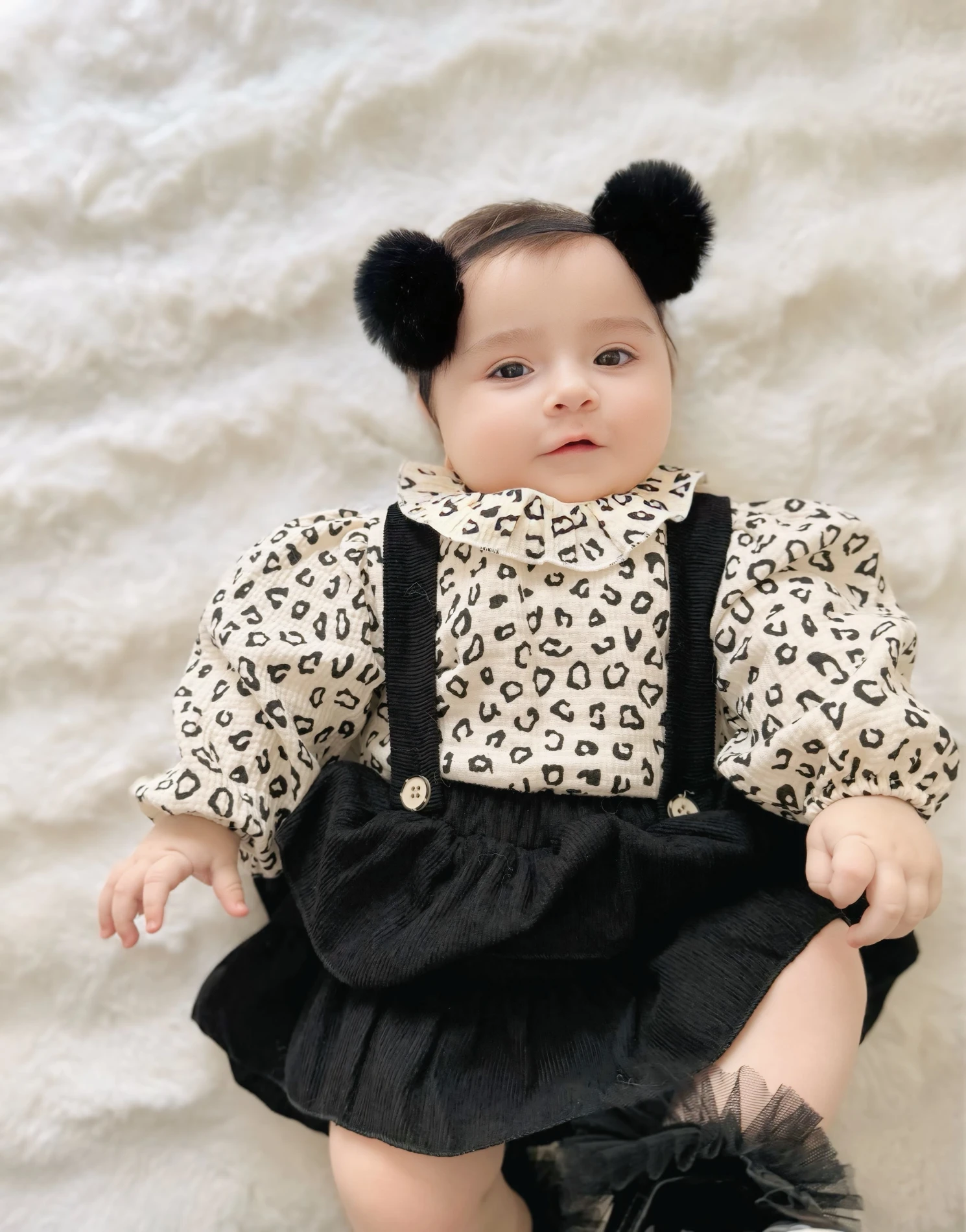 Leopar Desenli Müslin Gömlekli Kadife Salopet Set