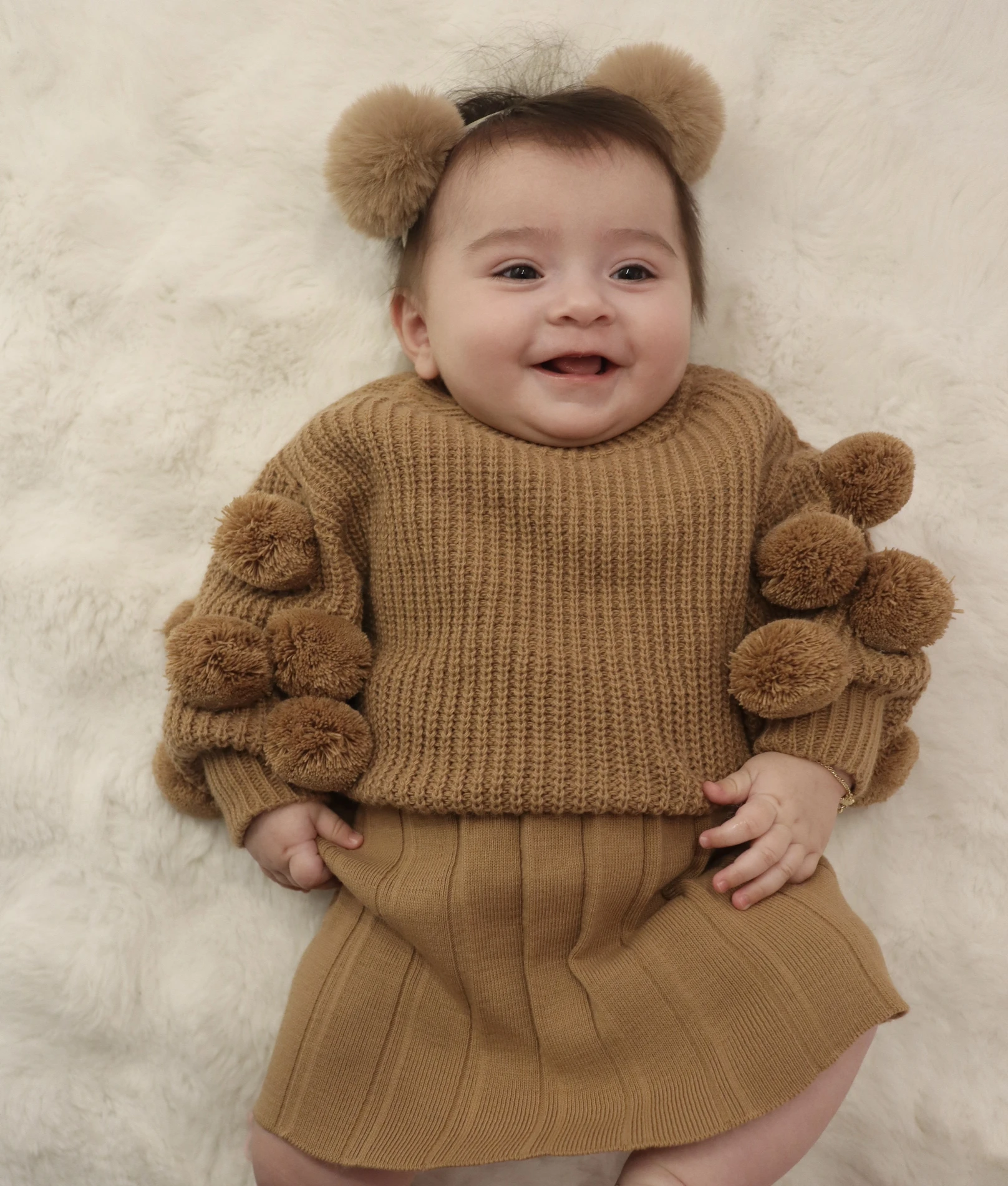 Selanik Örgüsü Kumaşlı Ponpon  Detaylı Triko Etekli 3’lü Takım