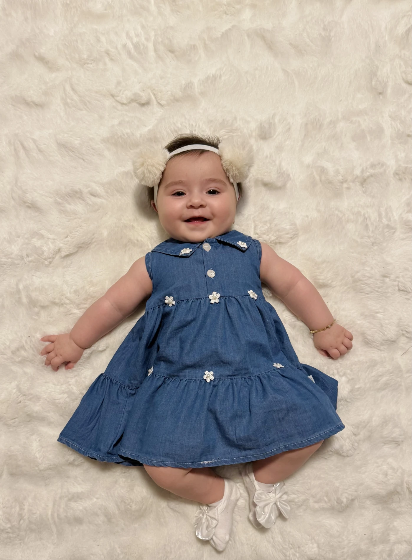 Çiçek Nakışlı Kot Elbise