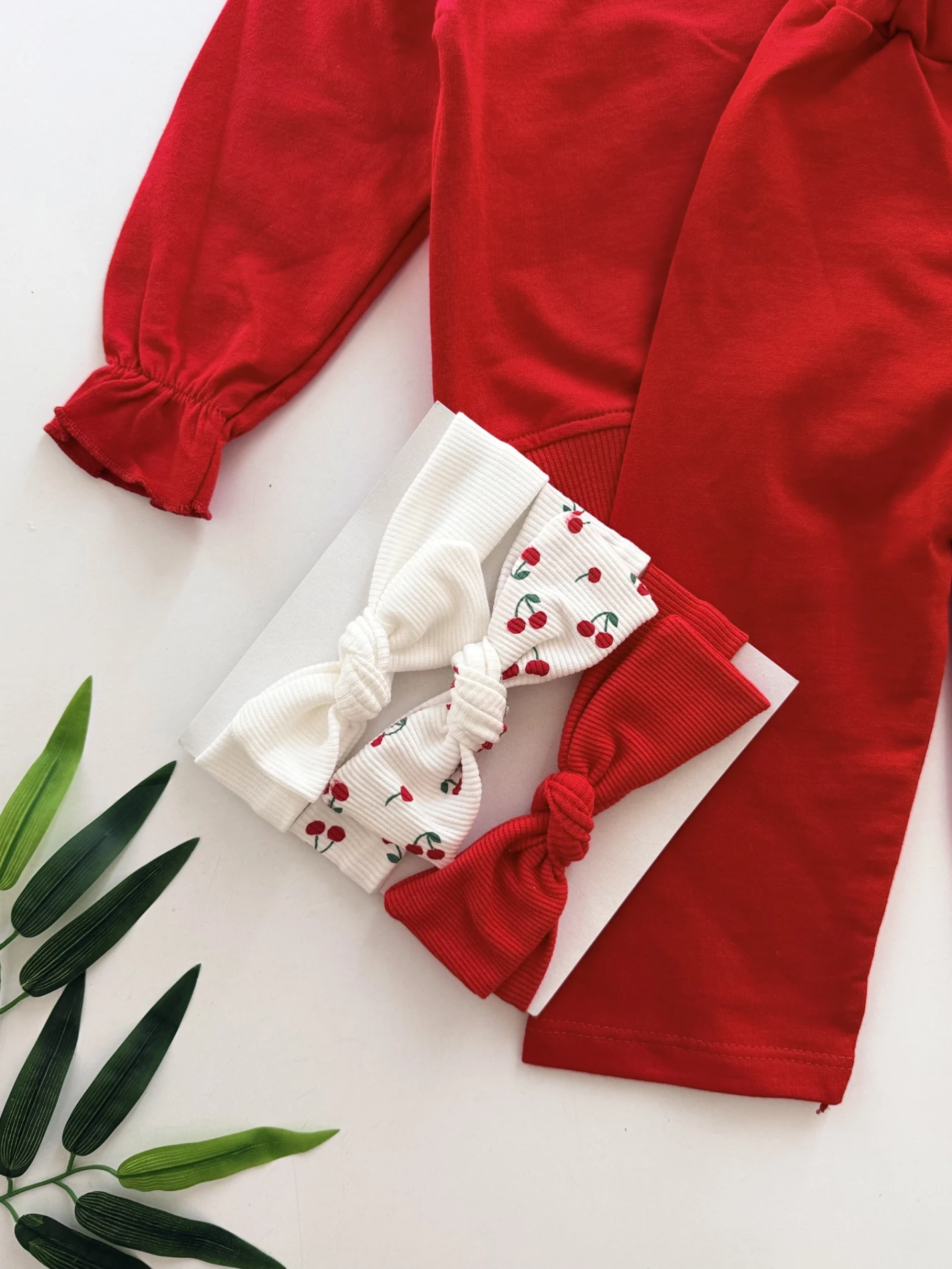 Kiraz Detaylı 2’li  %100 Pamuk Takım