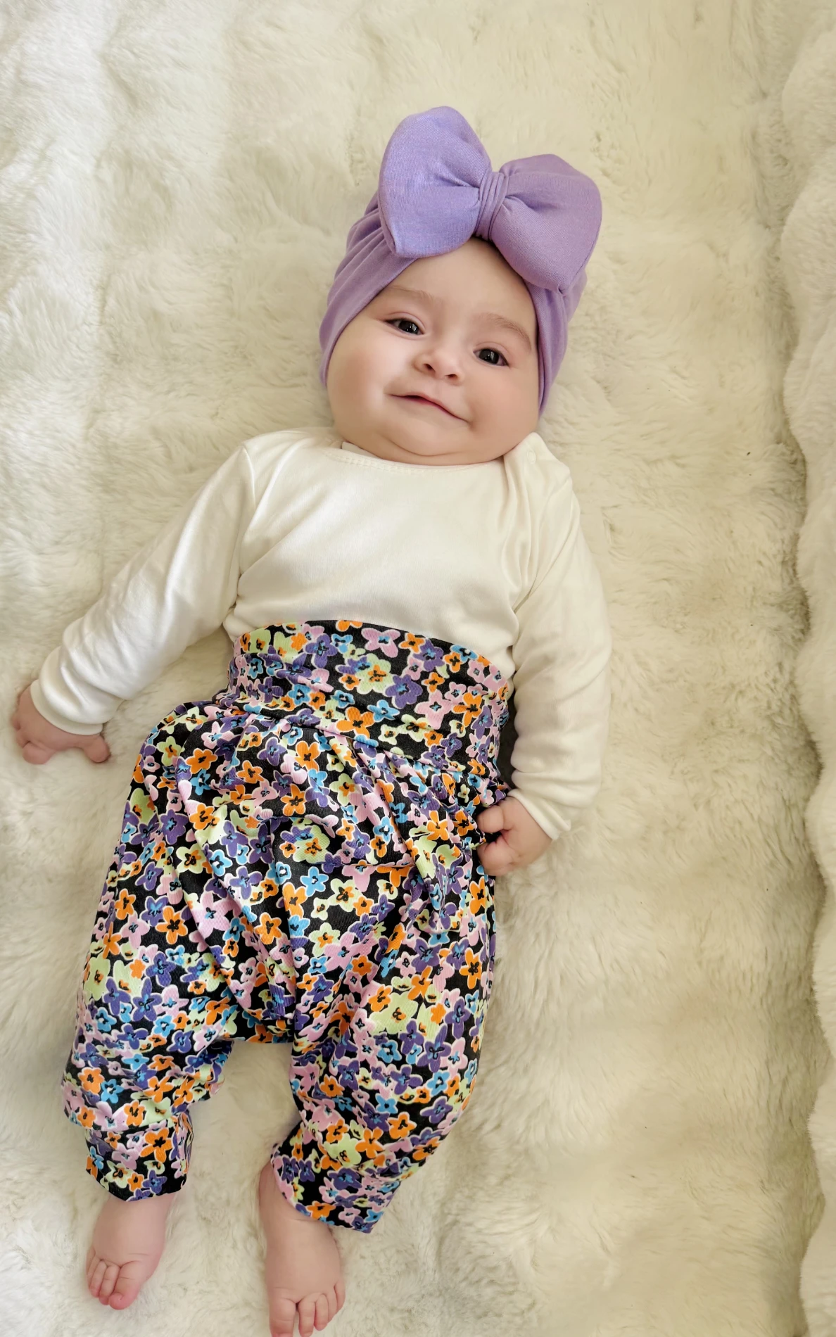 Çiçek Desenli Şalvarlı UZUN Kollu Tişörtlü  3’lü Bandanalı  Takım