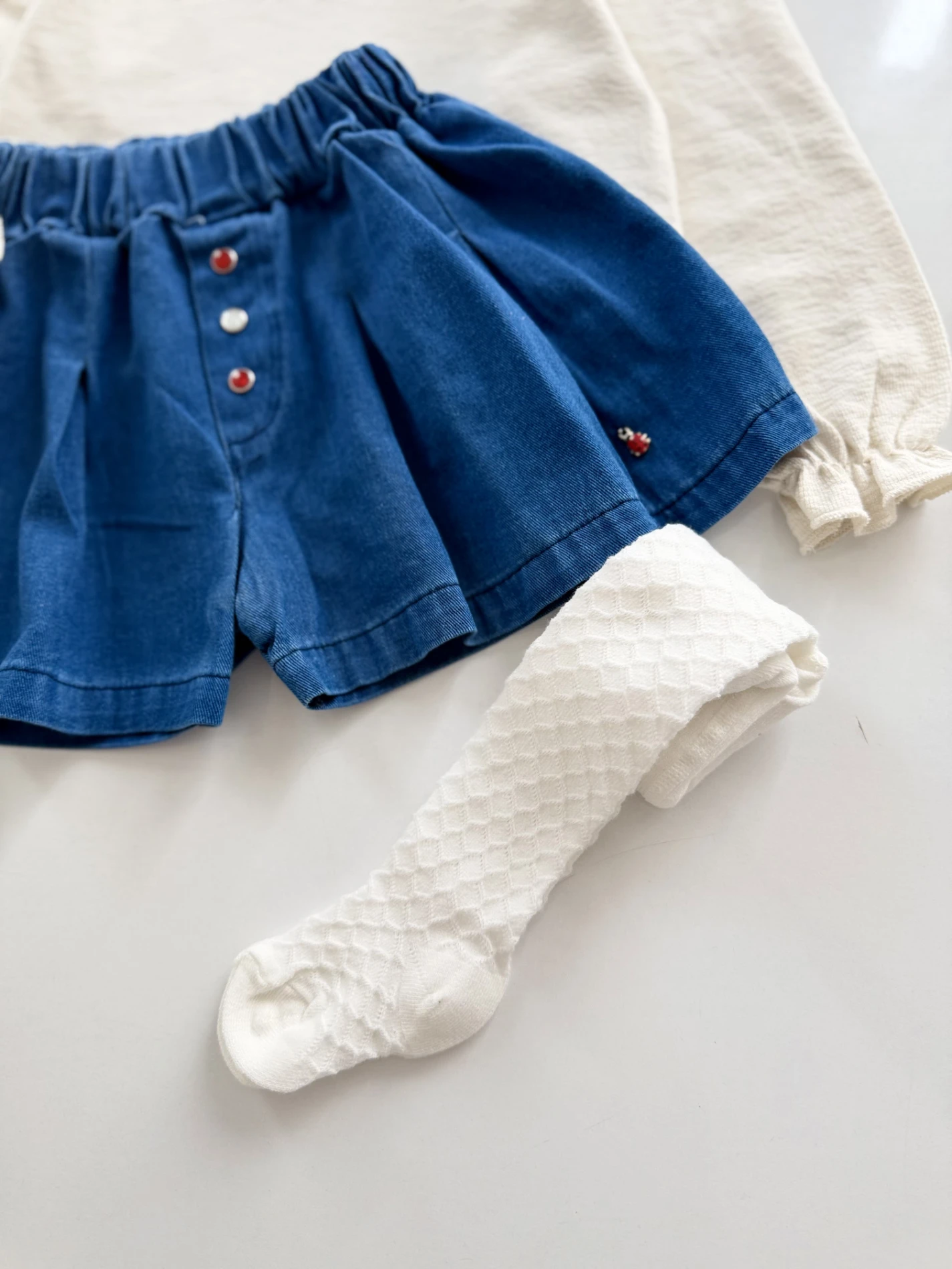 Uğur Böcek Yaka Denim Kot Şortlu 3’lü Takım