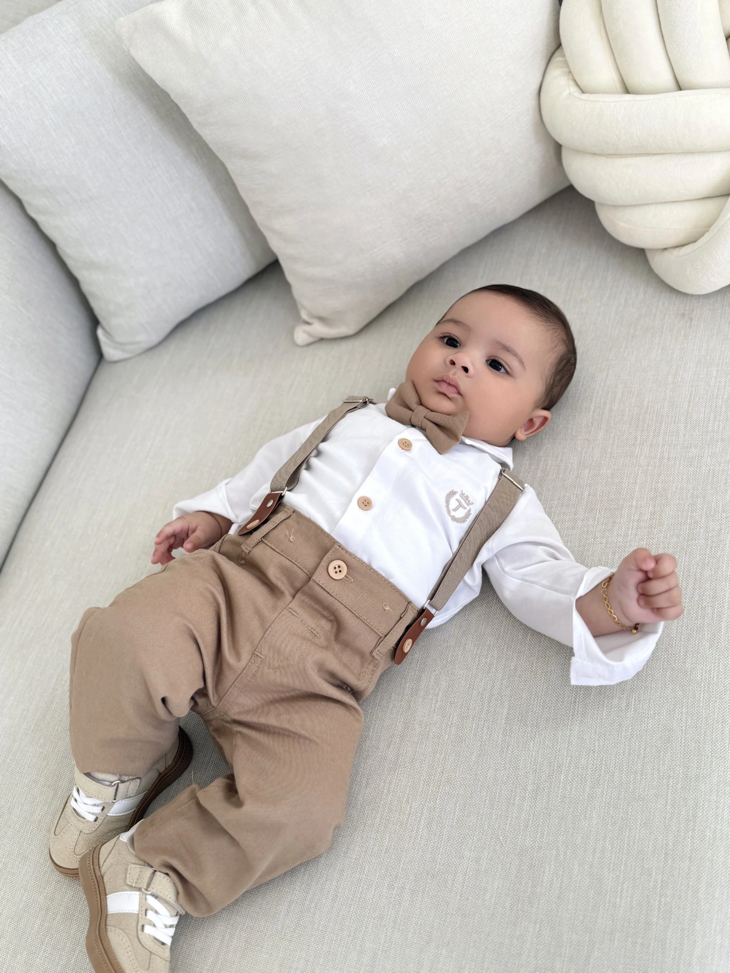 Papyonlu Askılı Özel Koleksiyon Şık Takım ( DAR KALIP ) 