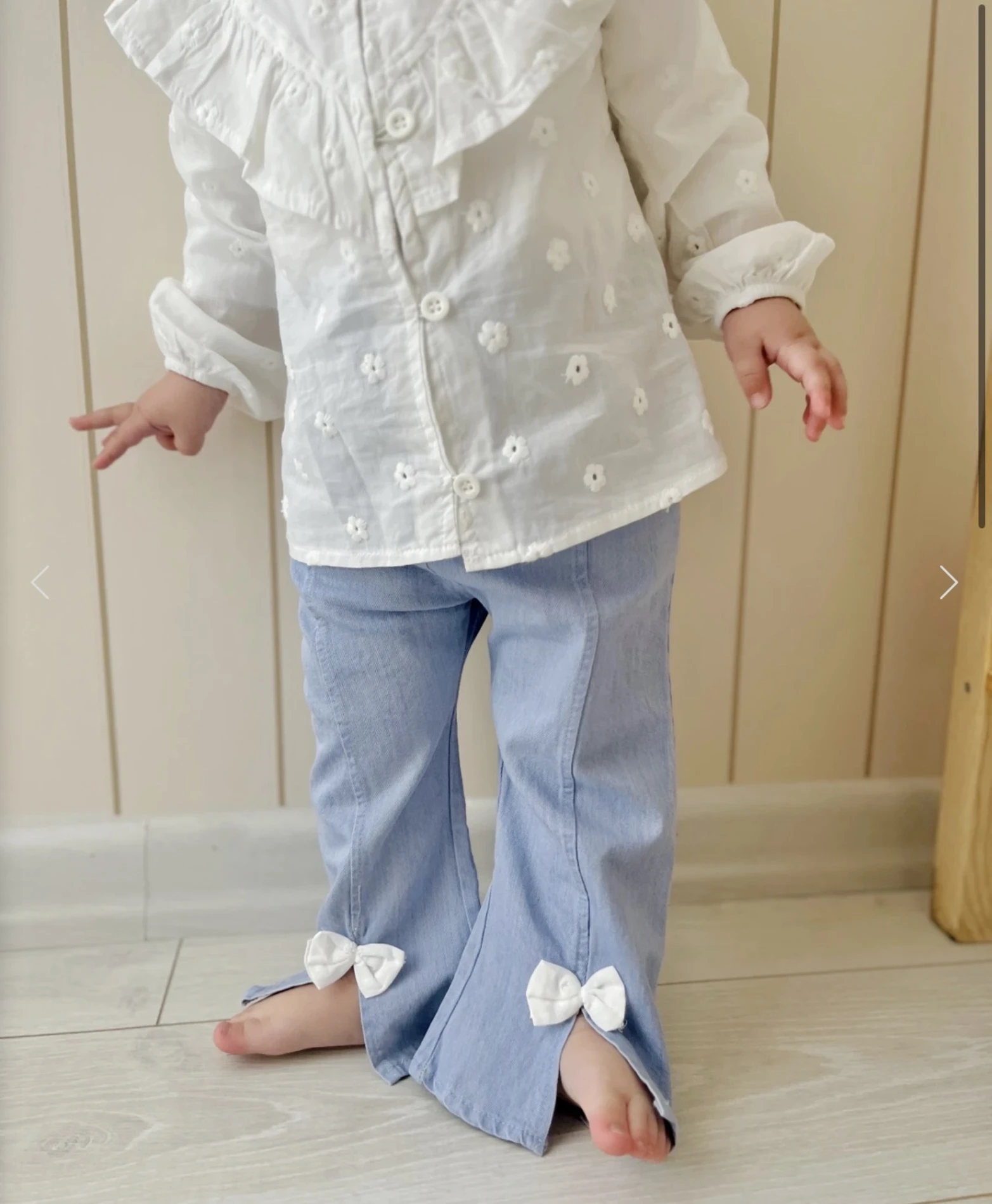 Fırfırlı Gömlekli Kot Pantalonlu Fiyonk Detaylı Premium Kalite 2’li Kız Bebek Takım