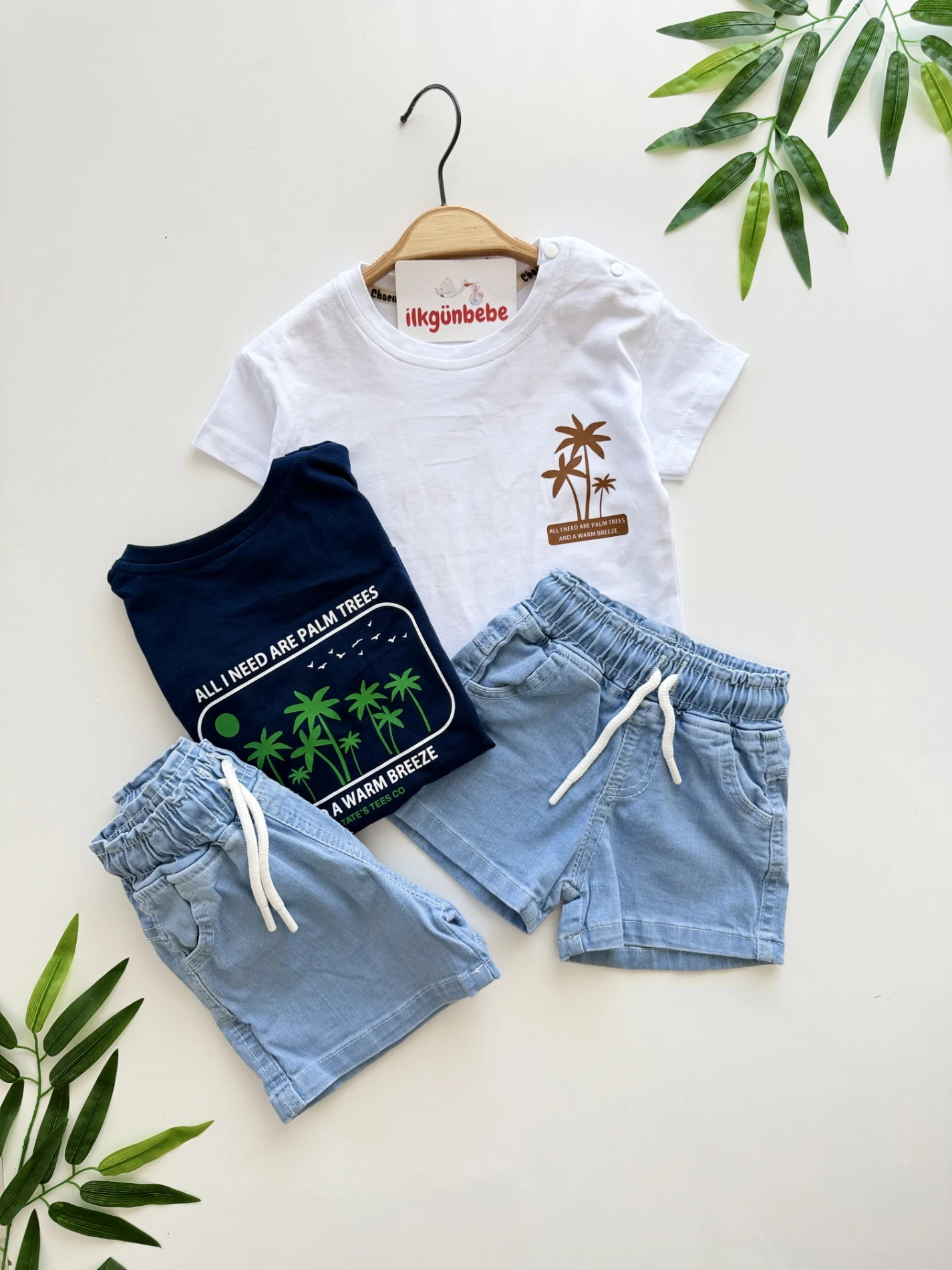 Palmiye Desenli Kot Şortlu Takım