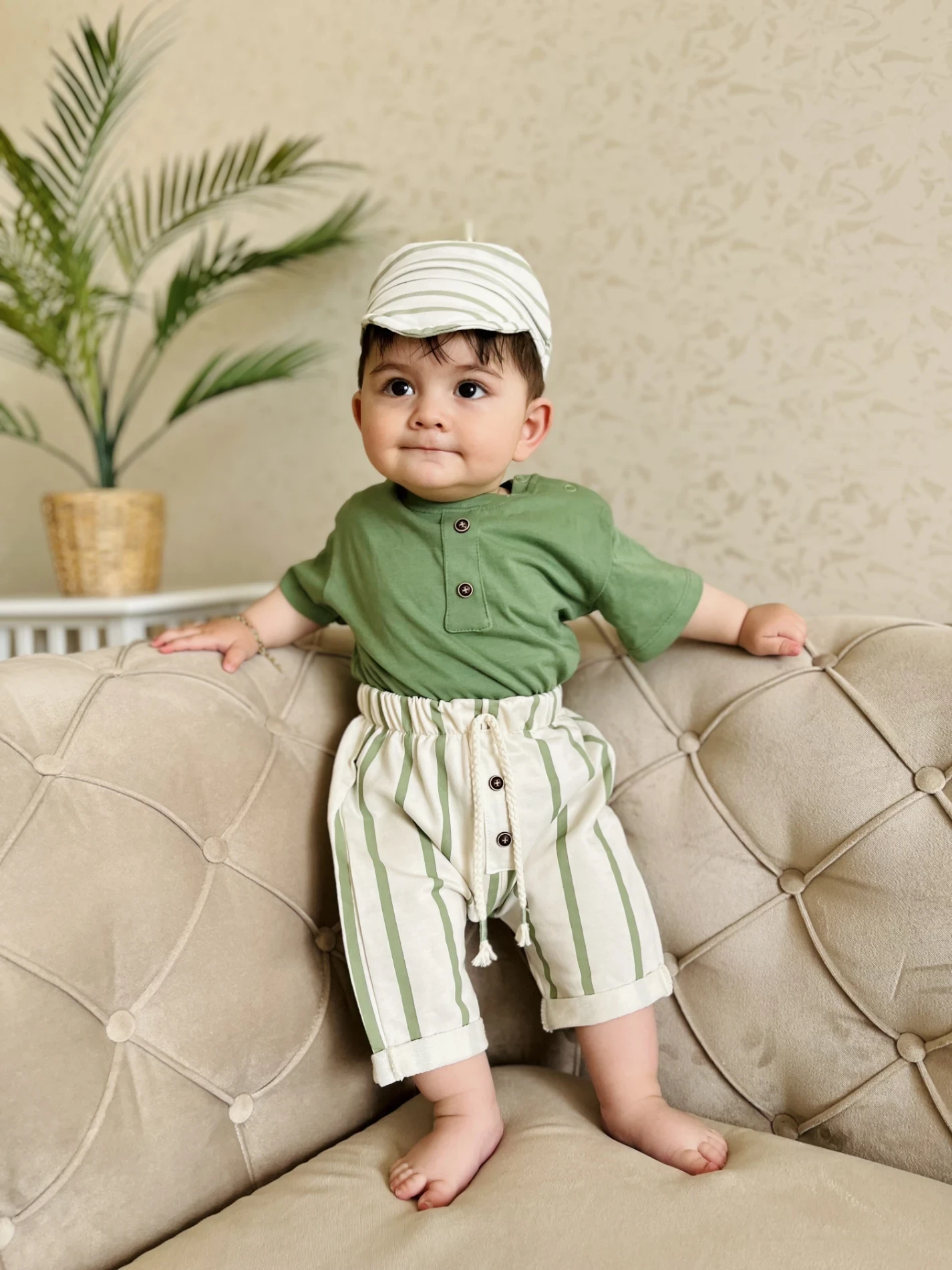 Kasketli Çizgili Şortlu %100 Pamuk 3’lü Takım