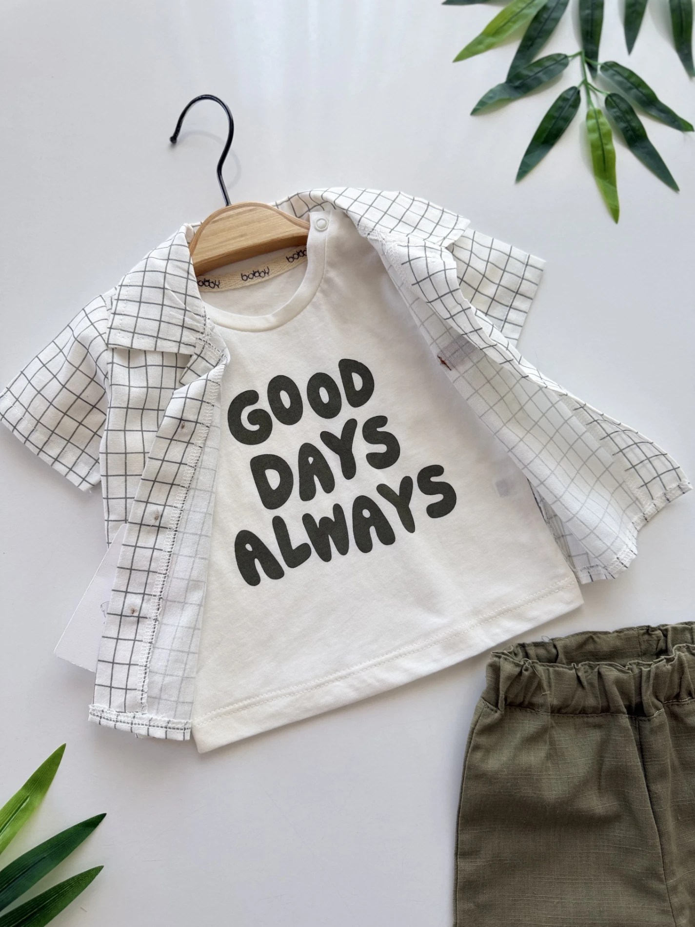 Good Day Ekose Gömlekli 3’lü Keten Takım