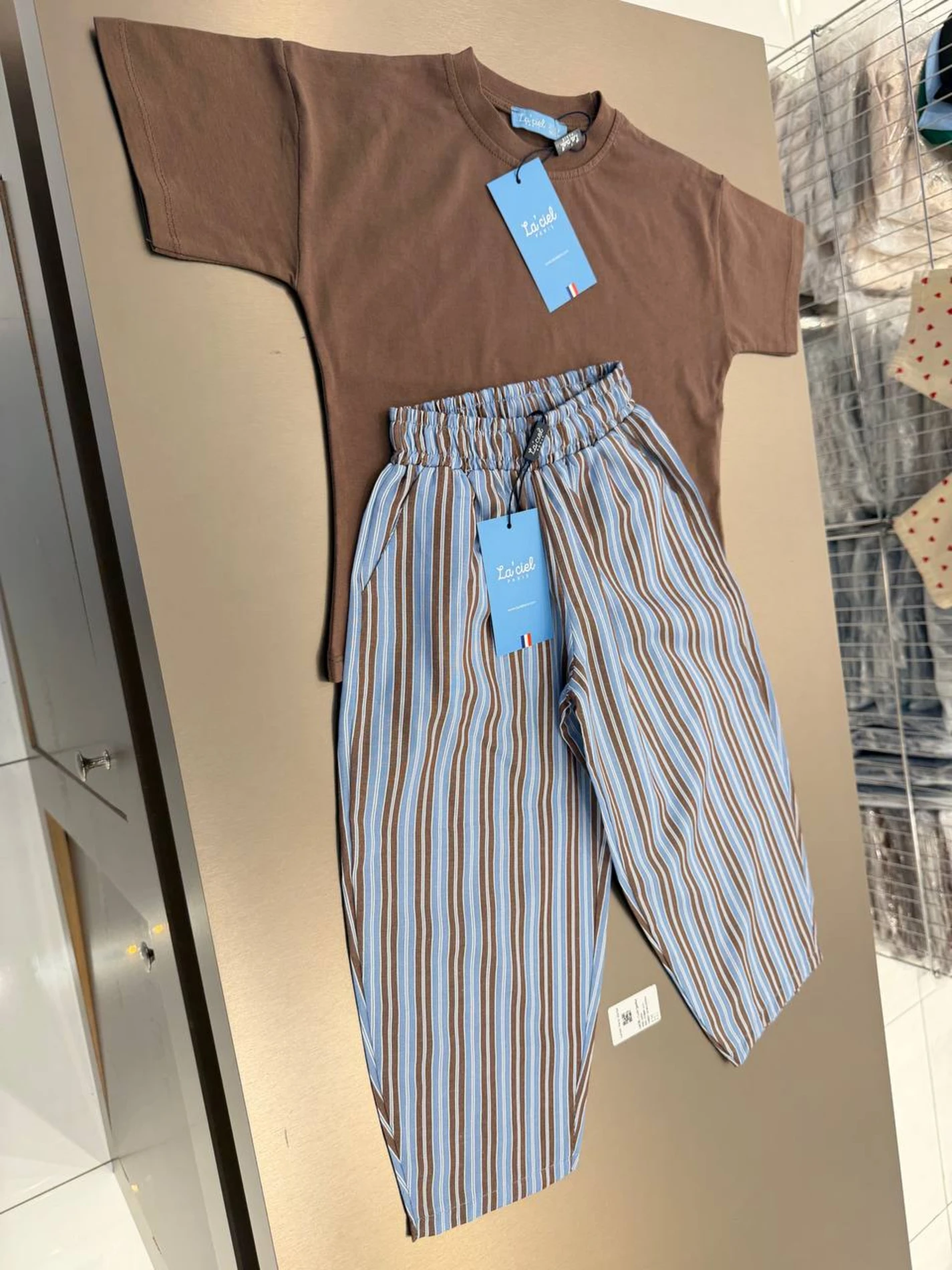Laciel Paris Kahve&Mavi Çizgili Dokuma Balon Pantolon & Basic Tişört
