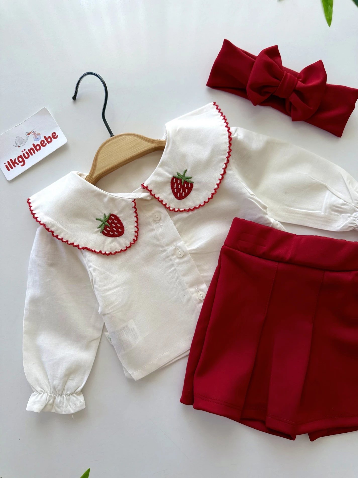 Strawberry Fisto Yakalı Şort Etekli 3’lü Premium Koleksiyon Takım