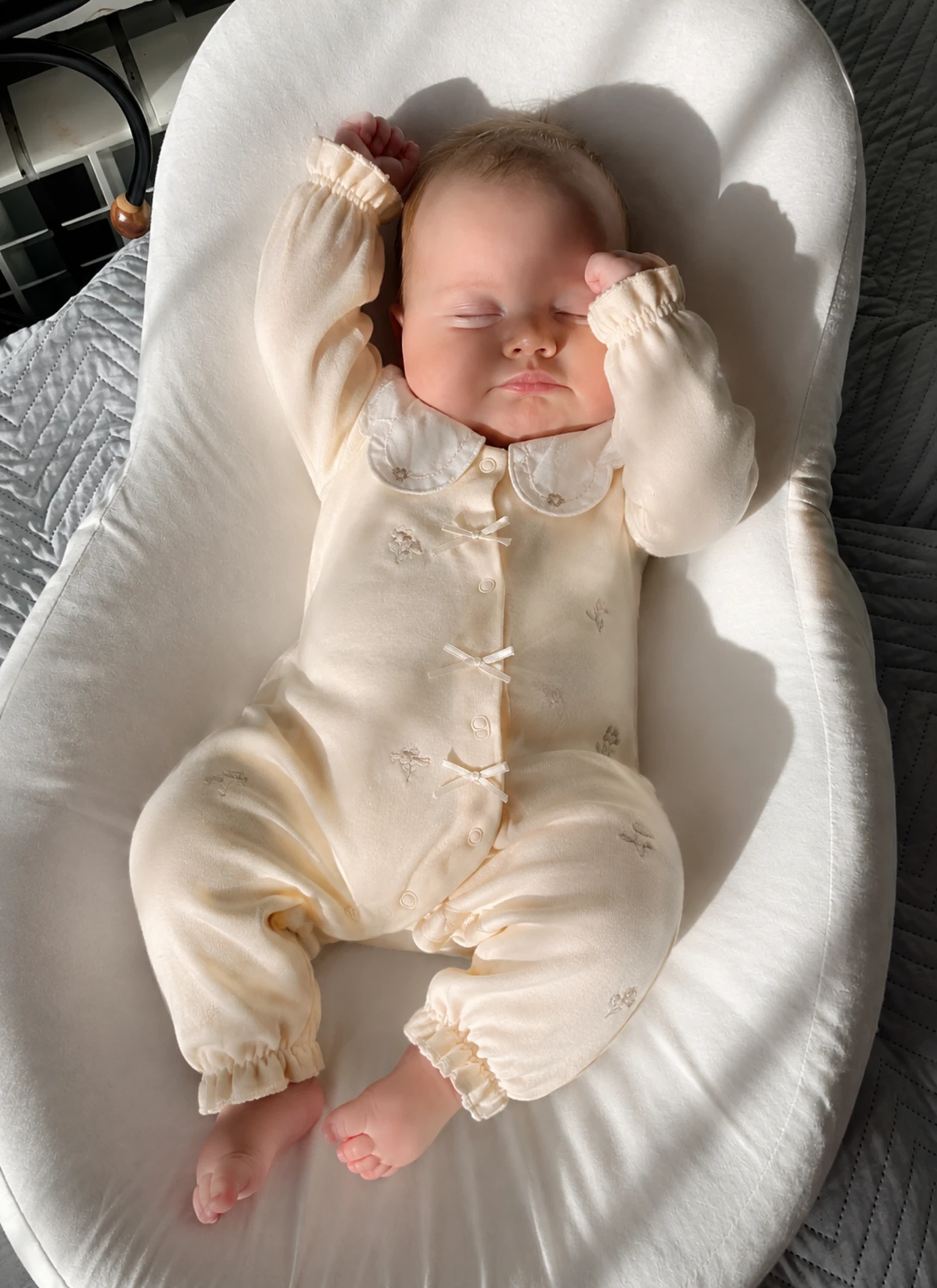 Çiçek Nakış Yakalı Kurdaleli %100 Pamuk Tulum
