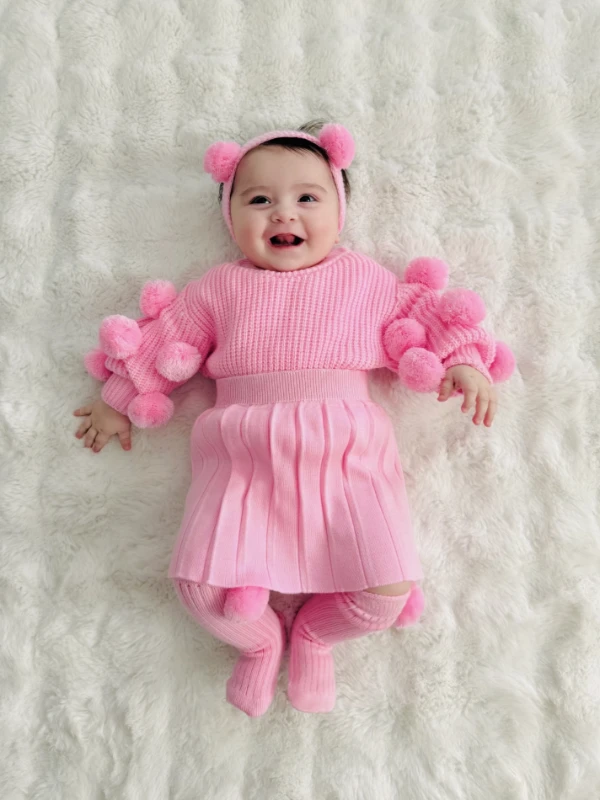 Selanik Örgüsü Kumaşlı Ponpon  Detaylı Triko Etekli 4’lü  Takım