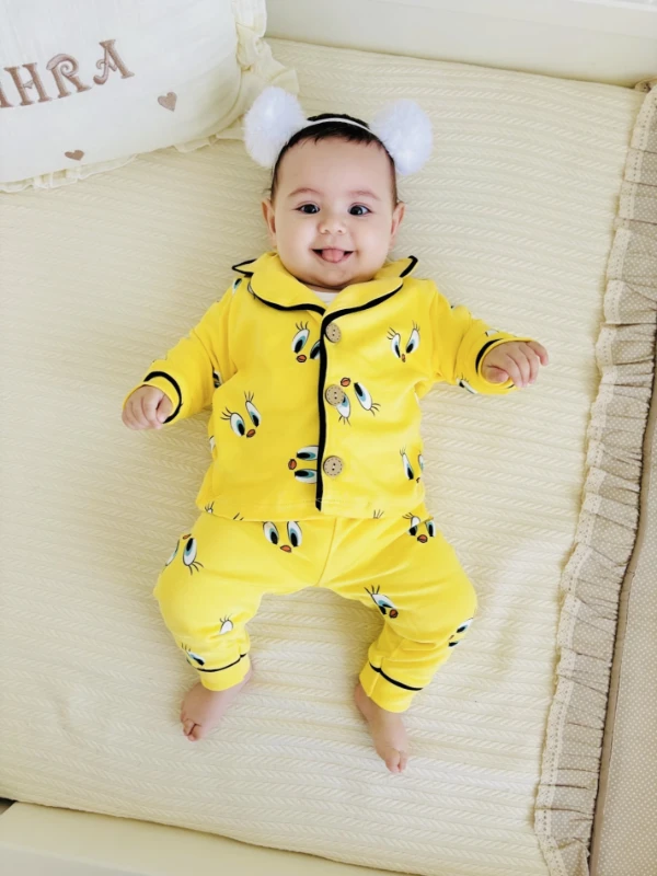 Tweety Desenli Bebe Yakalı %100 Pamuk Pijama Takımı